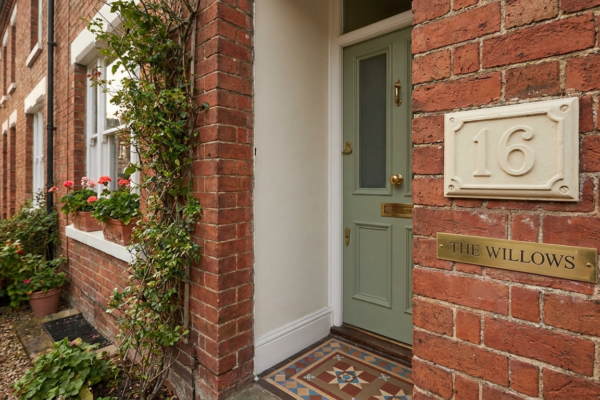 House Numbers And Signs That Lift A Tired Facade