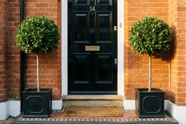 Symmetrical Entry Styling Why It Always Works
